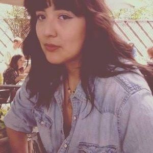 Meet your Posher, Idalia